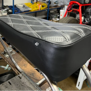 seat (white stitching)